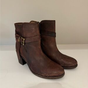 Frye Heeled Cognac Heeled Ankle Boots (US 8)